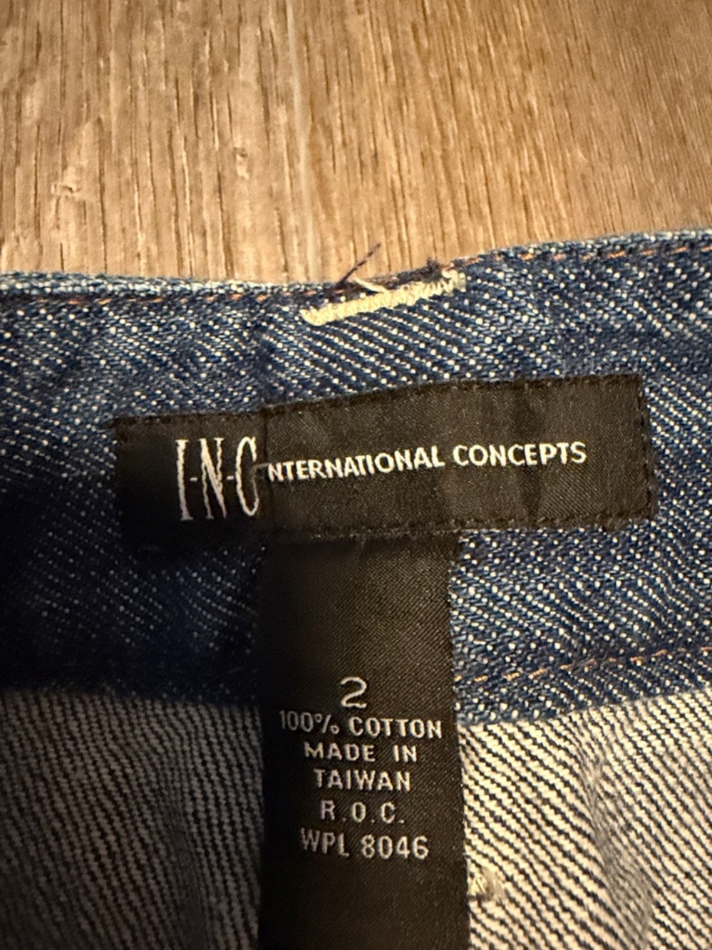 INC International Concepts Dark Blue Wide-Leg Jeans with Button Front - Picture 3 of 8